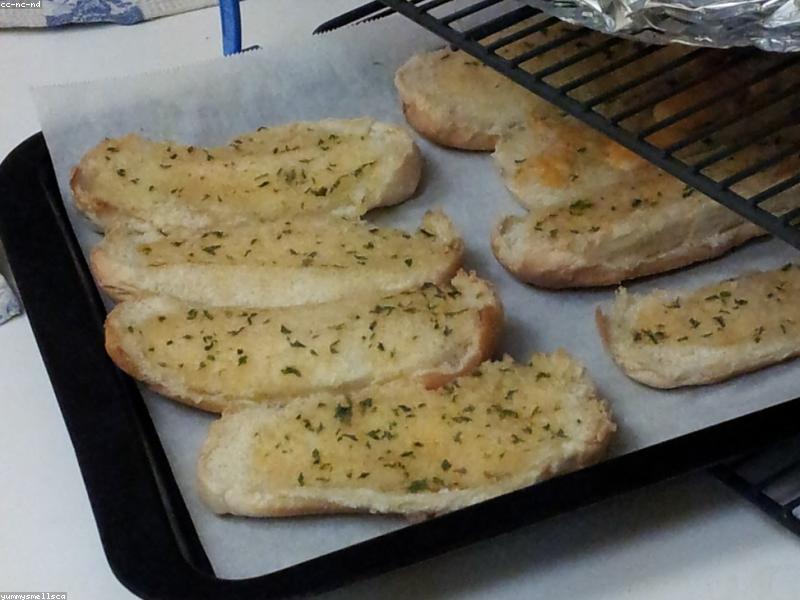 Cheesy Garlic Bread